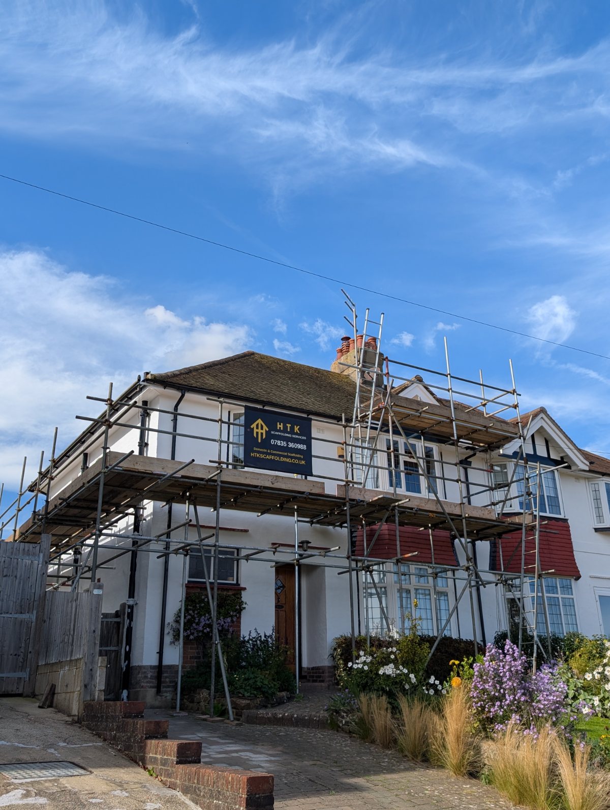 HTK scaffolding project, Horley